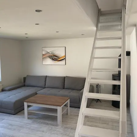 Rodinny Dom Auris Holiday home Piest'any